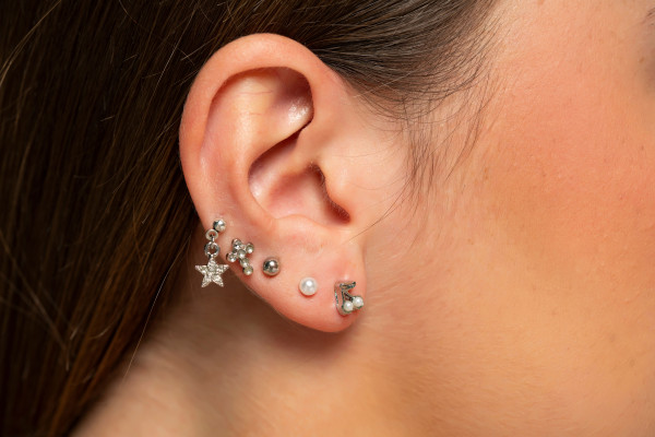 Piercing à CANNES